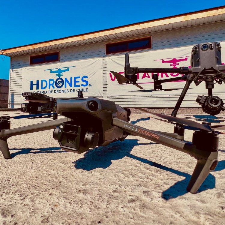 Academia Drone Chile: Innovando la formación de pilotos con tecnologías de vanguardia